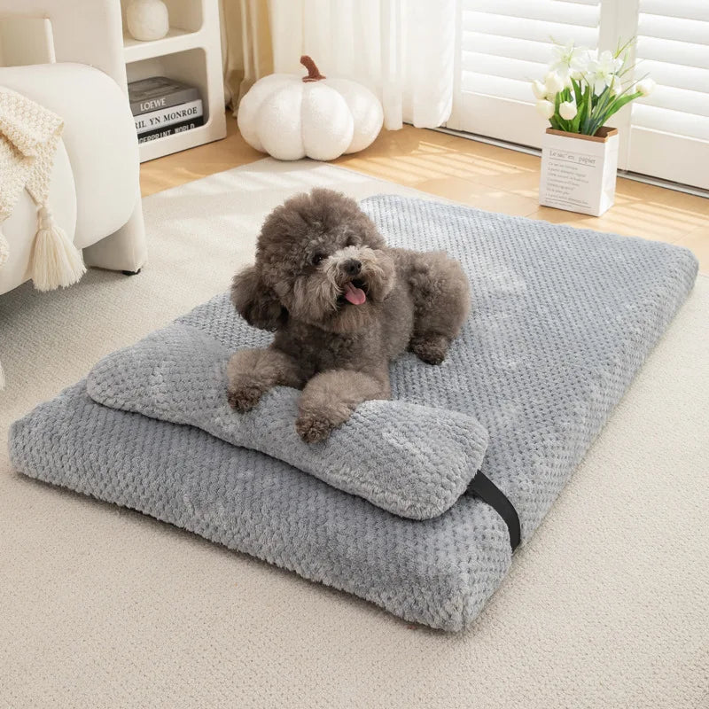 Le Repos – Matelas en peluche avec coussin intégré pour chien